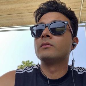 Meet your Posher, Gustavo